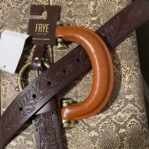 FRYE Women’s Hand Tooled Leather Belt Havana Brown, 1.5 inches wide size Medium